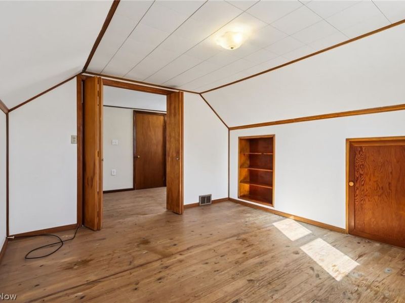 4252 Ridgeview Road, Cleveland, OH 44144 Photo 22