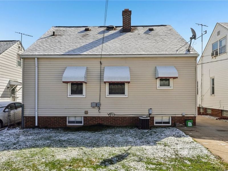 4252 Ridgeview Road, Cleveland, OH 44144 Photo 30