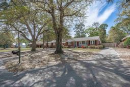 1809 Dalloz Road photo 4