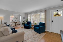 1809 Dalloz Road photo 4