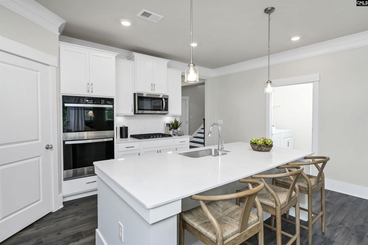 469 Forest Edge Trail  Photo 4