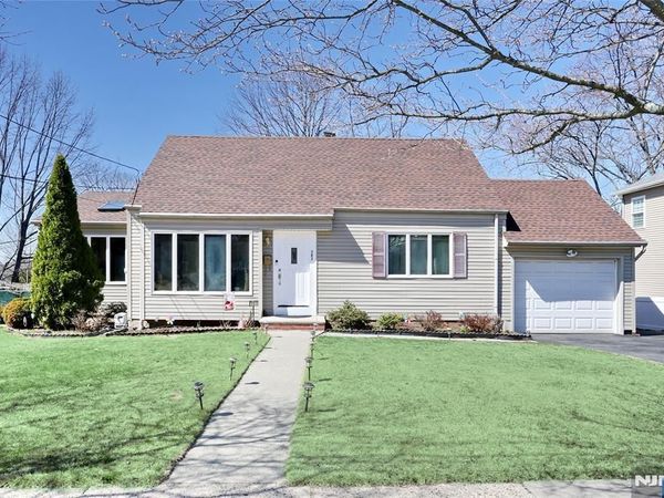 383 Congress Street, NEW MILFORD, NJ 07646