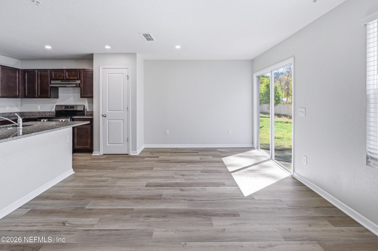 7638 Mailes Court, Unit 101,102,20, Jacksonville, FL 32210 Photo