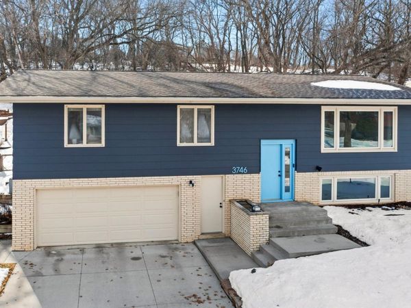 3746 Manorwoods Drive NW, Rochester, MN 55901