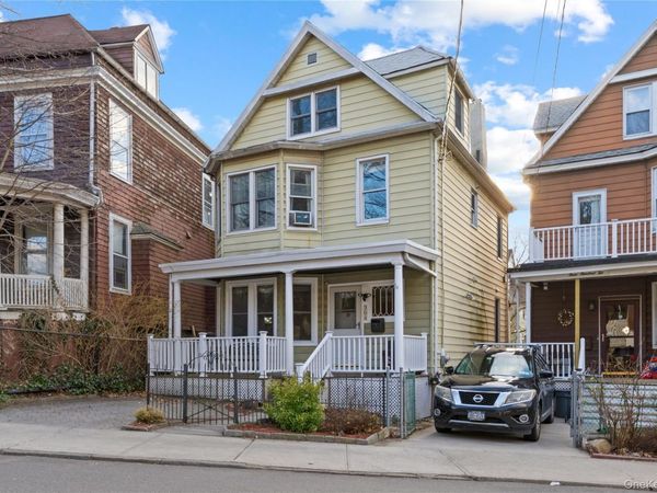 304 Westervelt Ave , Staten Island, NY 10301