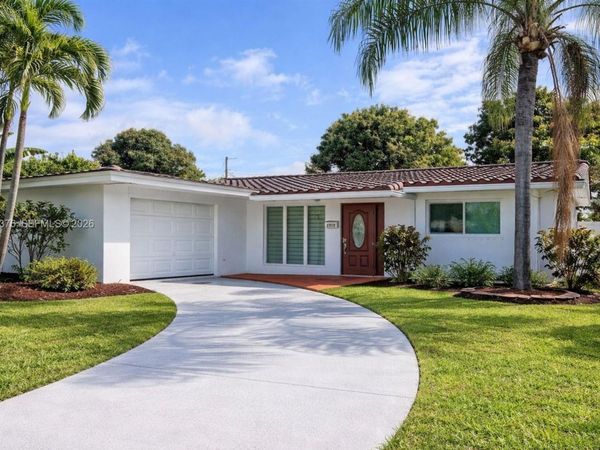 1911 N 44th Ave, Hollywood, FL 33021