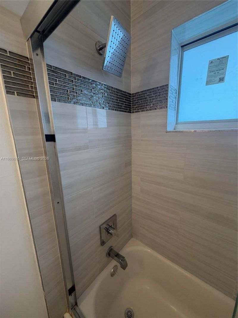 608 NW 3rd Ave , Unit 1-2, Hallandale Beach, FL 33009 Photo