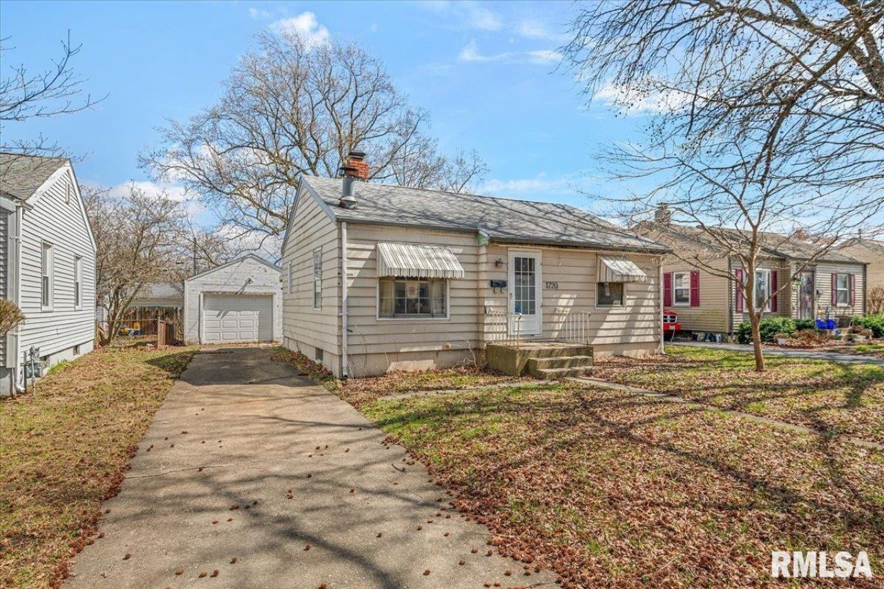 1720 N 21st Street, Springfield, IL 62702 Main Photo