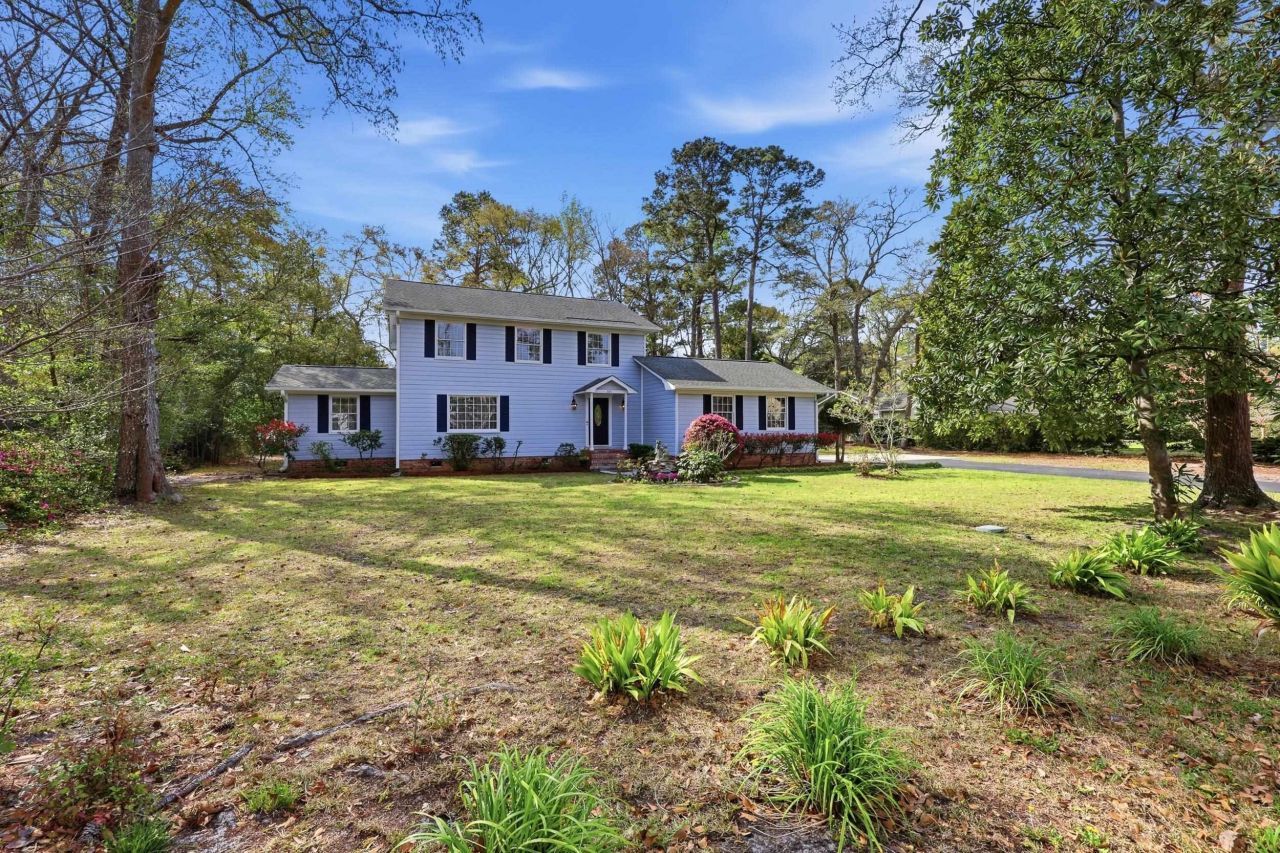 1015 Old Bridge Rd. Photo 32