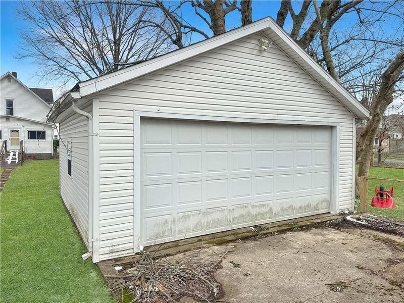 542 S Walnut Street, Urbana, OH 43078 Photo 6