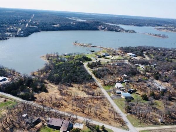 153 Catfish Trail, Bowie, TX 76230