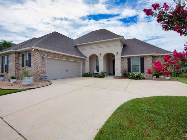 1404 Sabal Palm Dr, Gulf Breeze, FL 32563