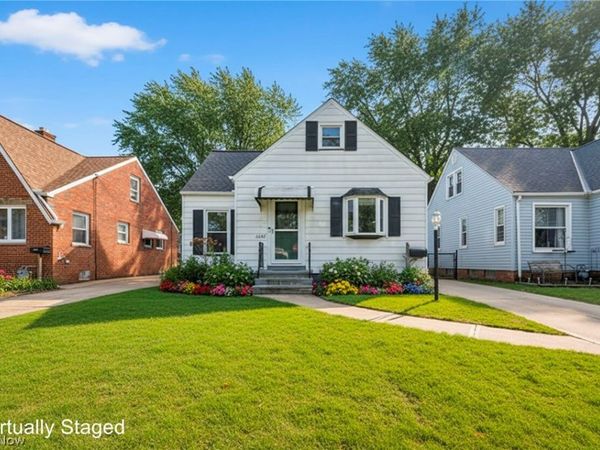 6207 Gilbert Avenue, Parma, OH 44129