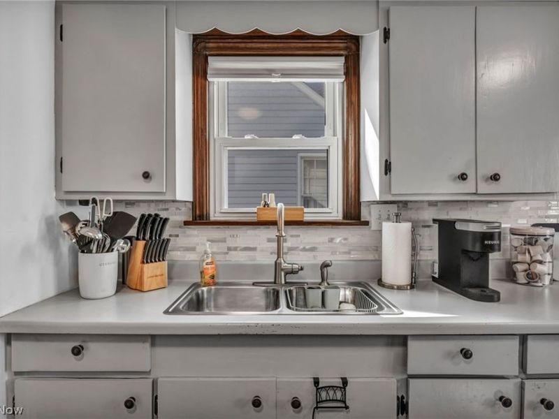 6207 Gilbert Avenue, Parma, OH 44129 Photo 10