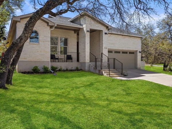 338 Coventry RD, Spicewood, TX 78669
