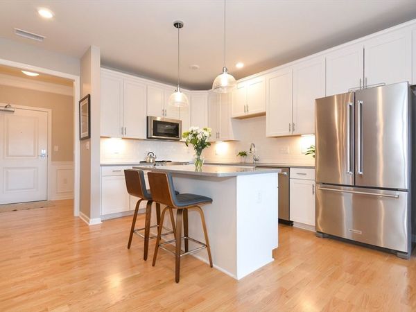 6 Overlook Dr, Unit 403, Andover, MA 01810