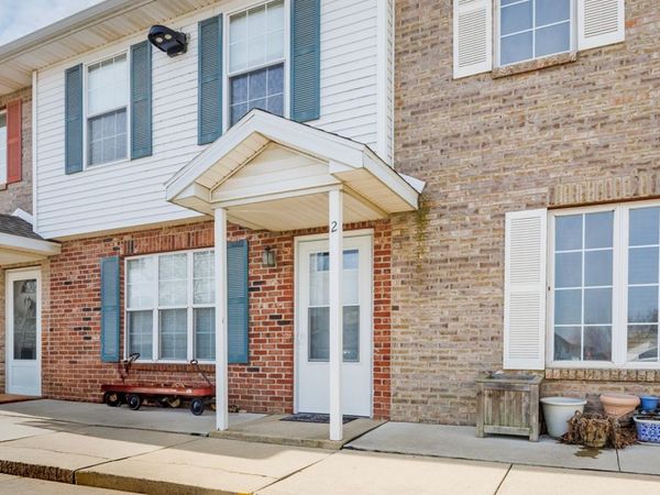 23 Fetzer Court , Unit 2, Bloomington, IL 61704