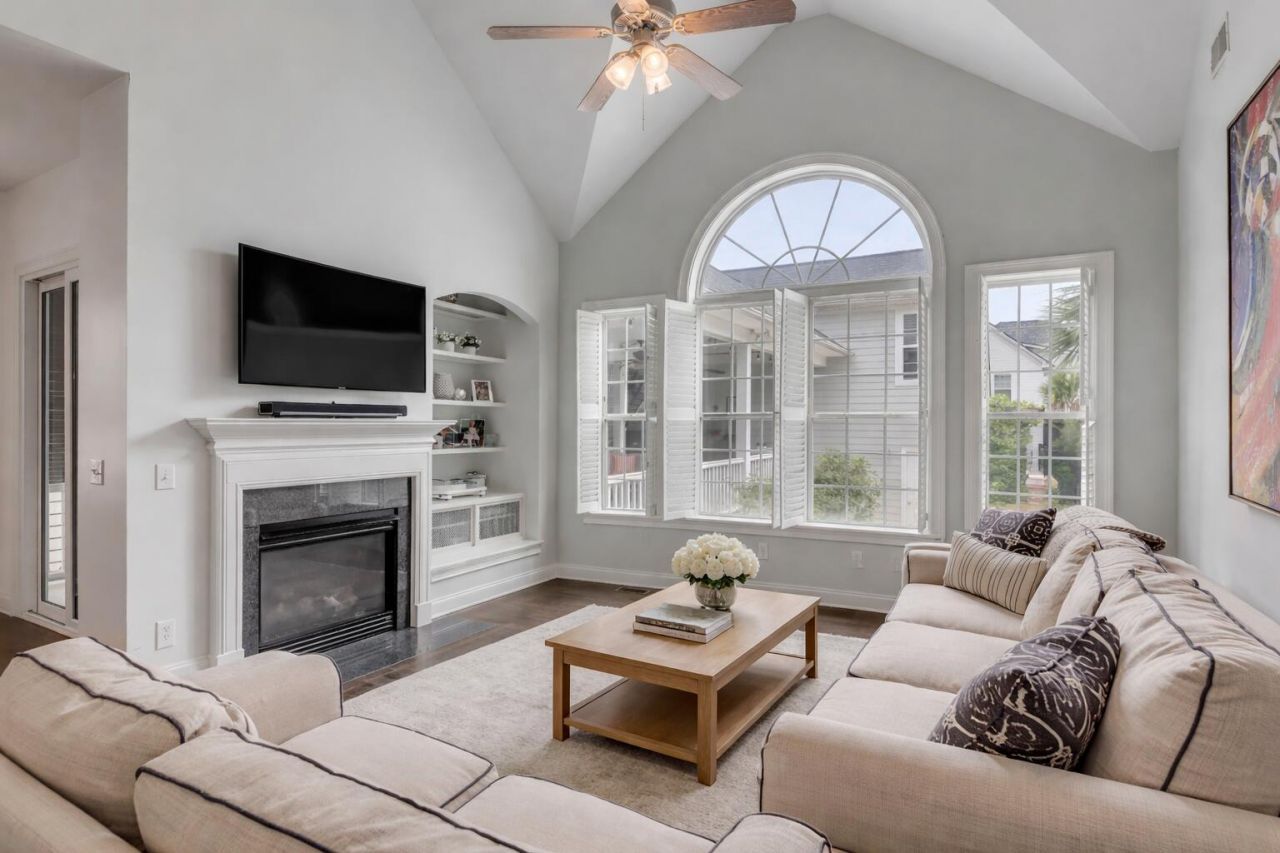 1601 Bulline Street Photo 14