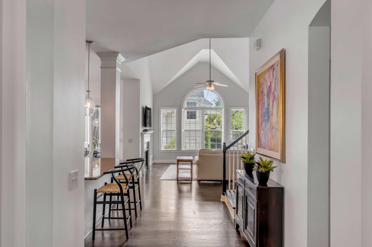 1601 Bulline Street Photo 5