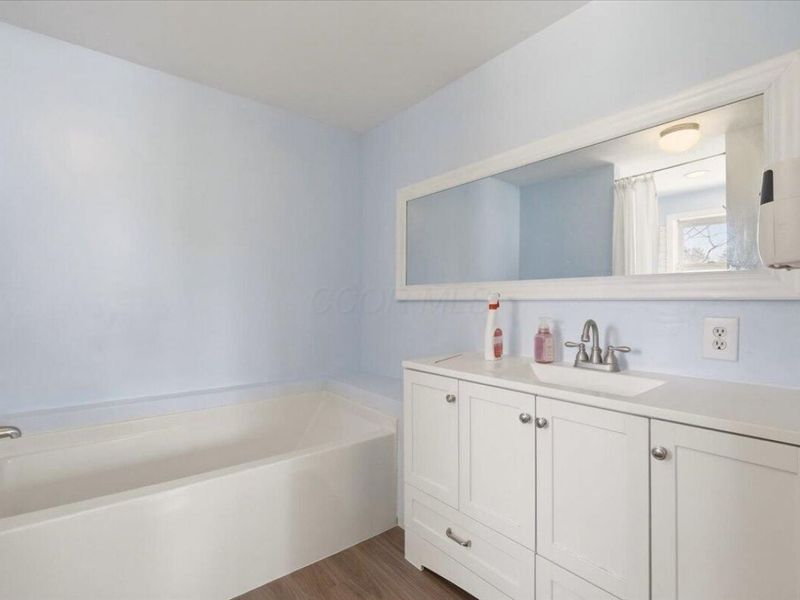 8158 New Delaware Road, Mount Vernon, OH 43050 Photo 15