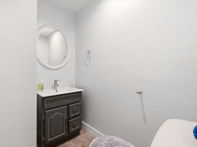 8158 New Delaware Road, Mount Vernon, OH 43050 Photo 20