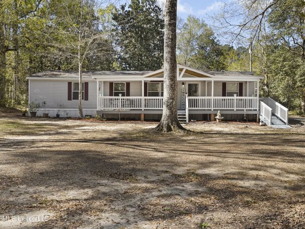 6124 Jim Ramsay Road, Vancleave, MS 39565