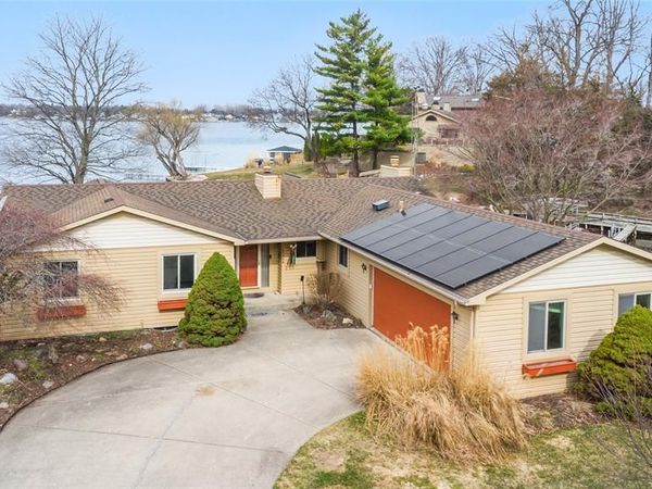 15384 Bealfred Drive, Fenton, MI 48430