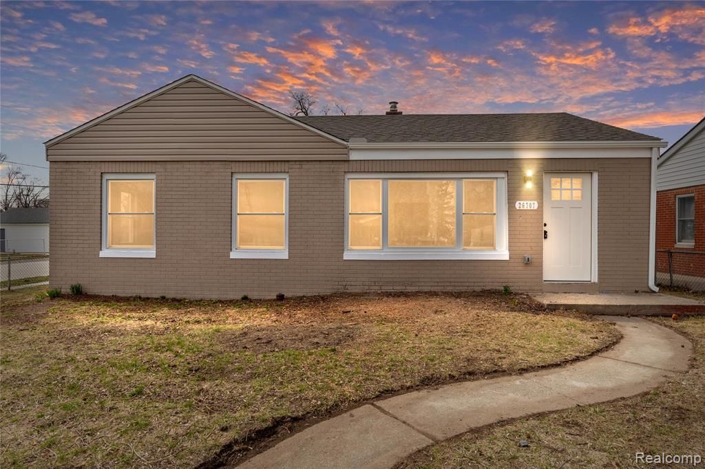 26707 Alger Boulevard, Madison Heights, MI 48071 Main Photo
