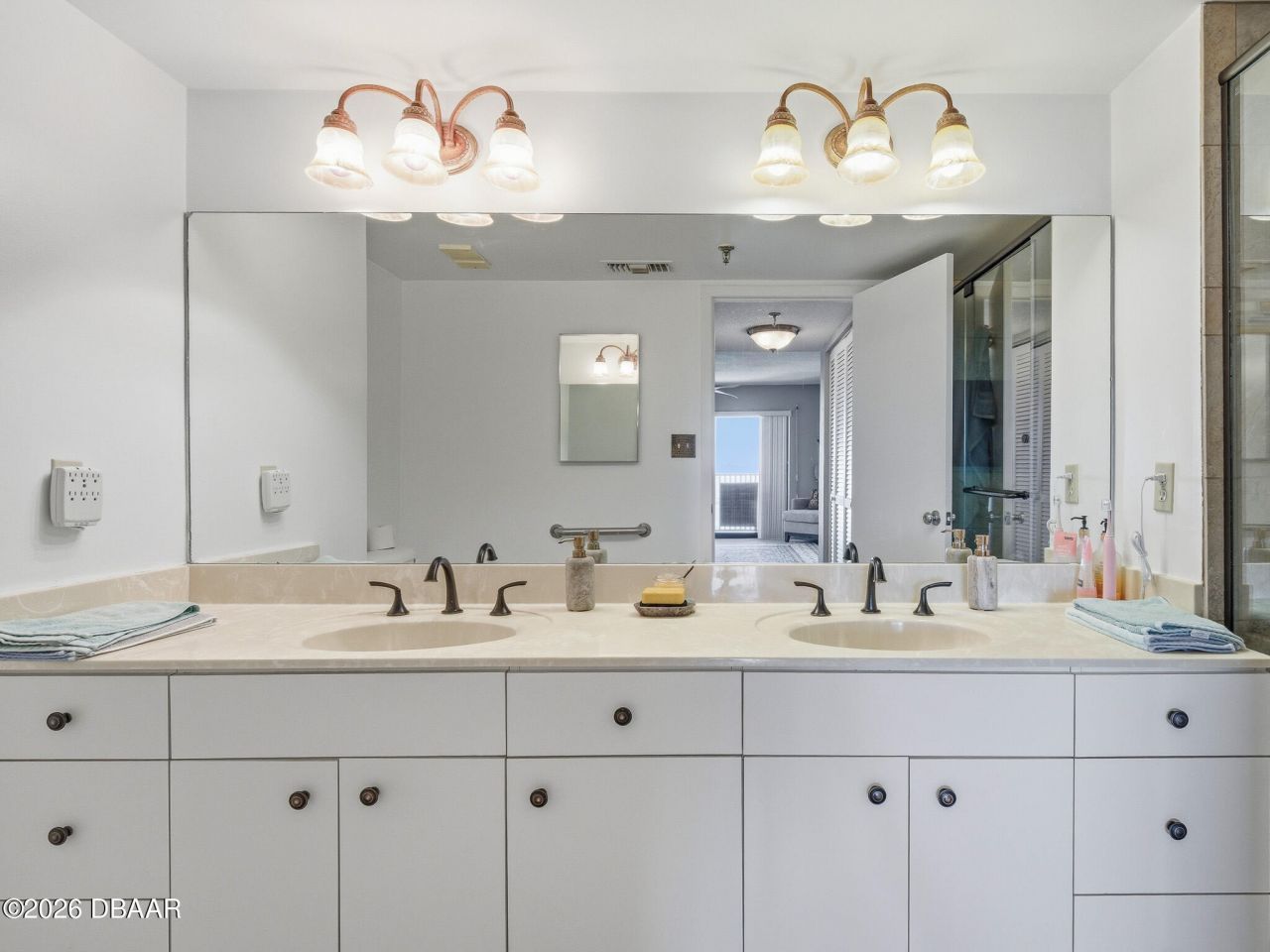 501 N Causeway, Unit 707, New Smyrna Beach, FL 32169 Photo