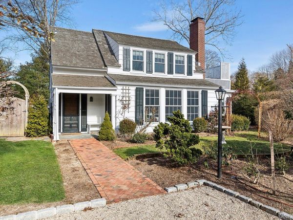 393 Hill Street , Southampton, NY 11968