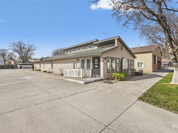 425 Idaho St., Gooding, ID 83332