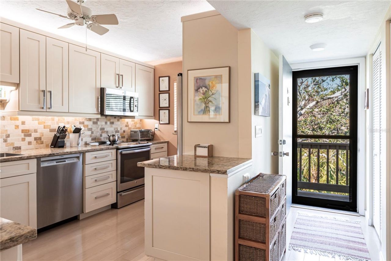 1531 Clower Creek Drive, Unit HA245, Sarasota, FL 34231 Photo