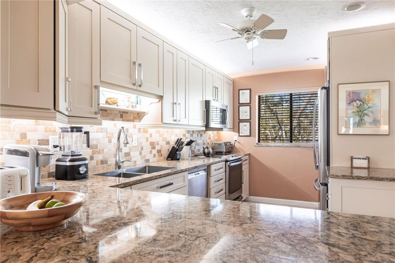 1531 Clower Creek Drive, Unit HA245, Sarasota, FL 34231 Photo