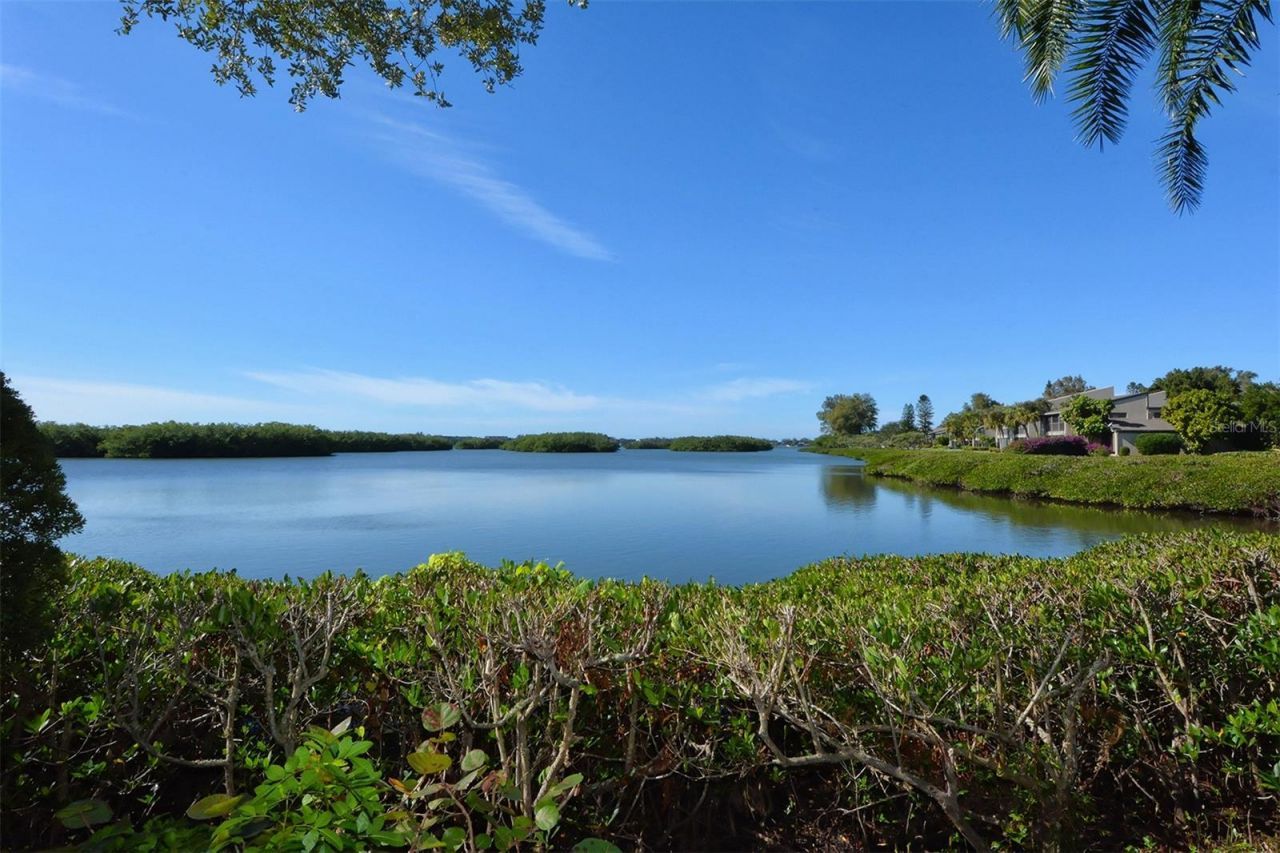 1531 Clower Creek Drive, Unit HA245, Sarasota, FL 34231 Photo