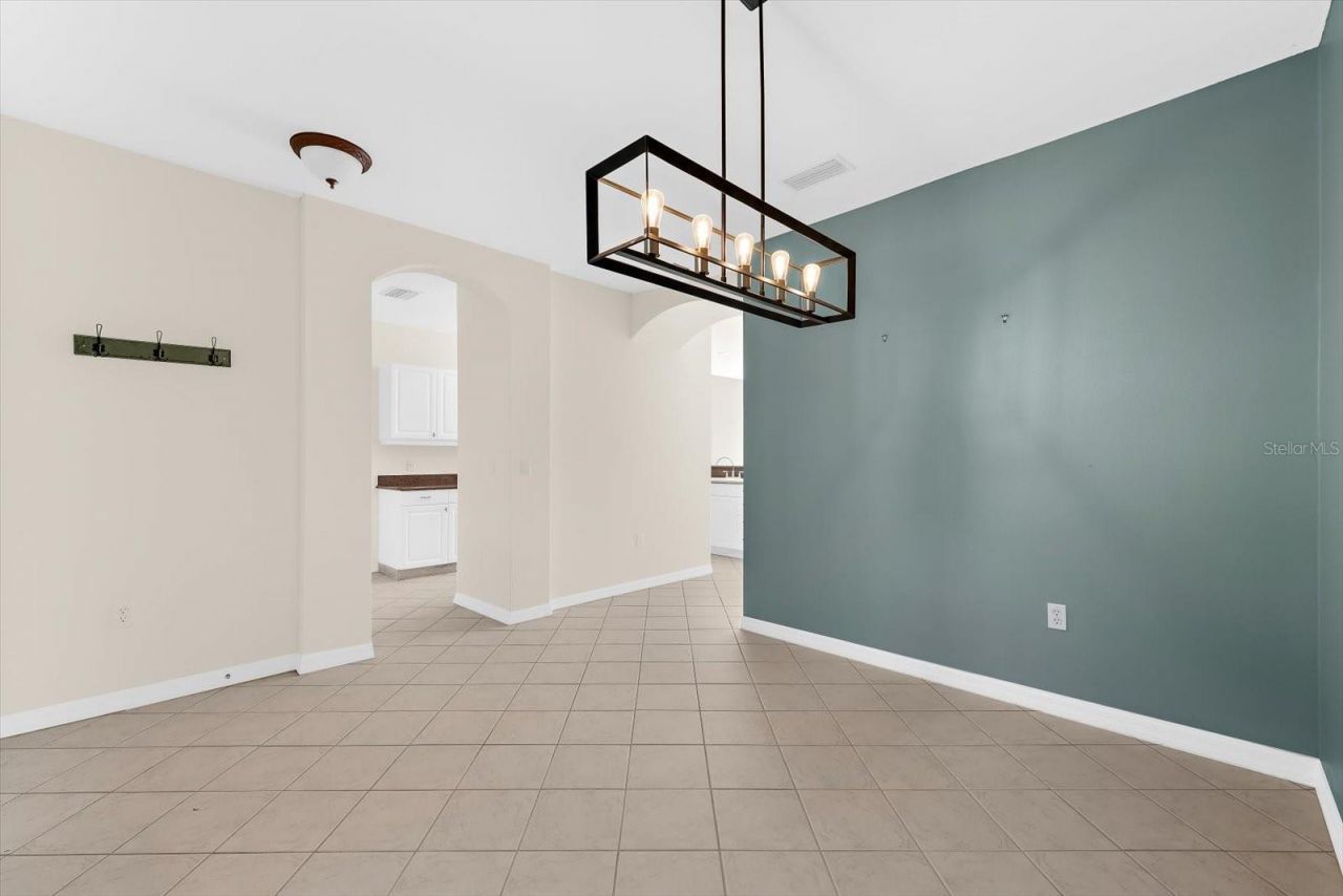 5637 Whitehead Street , Bradenton, FL 34203 Photo