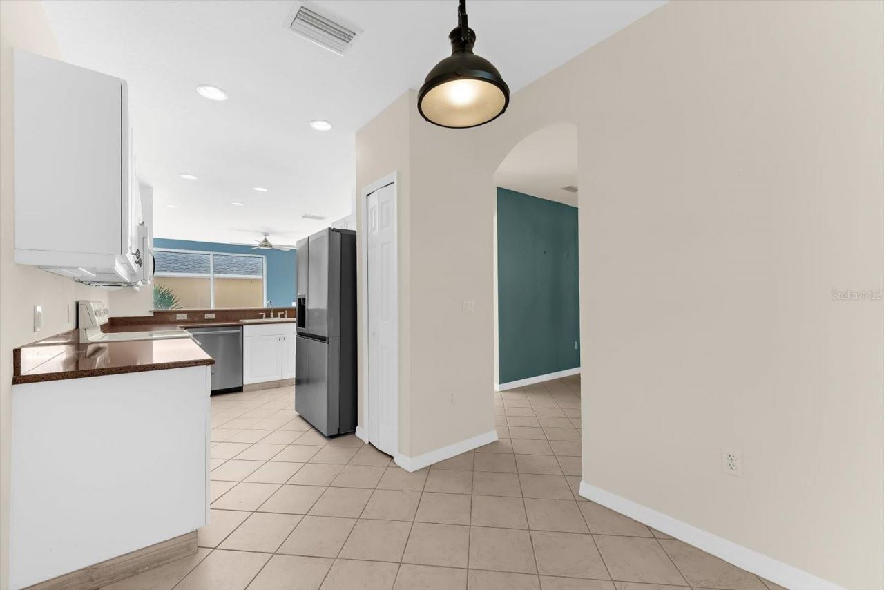 5637 Whitehead Street , Bradenton, FL 34203 Photo