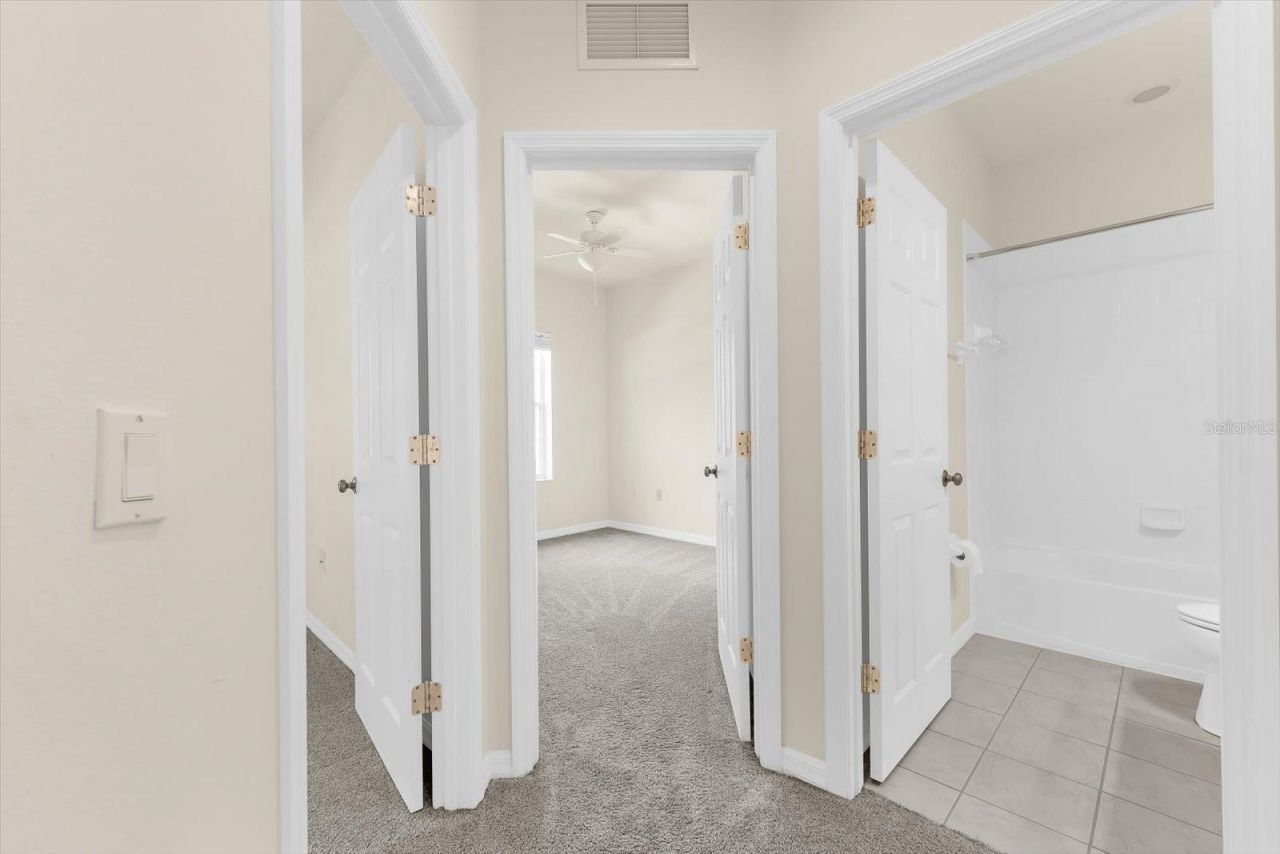 5637 Whitehead Street , Bradenton, FL 34203 Photo