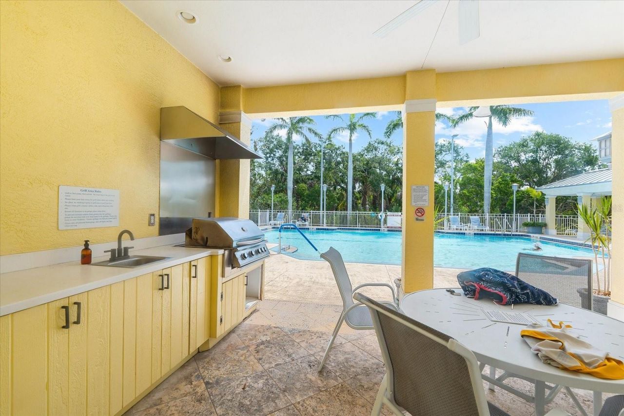 5637 Whitehead Street , Bradenton, FL 34203 Photo