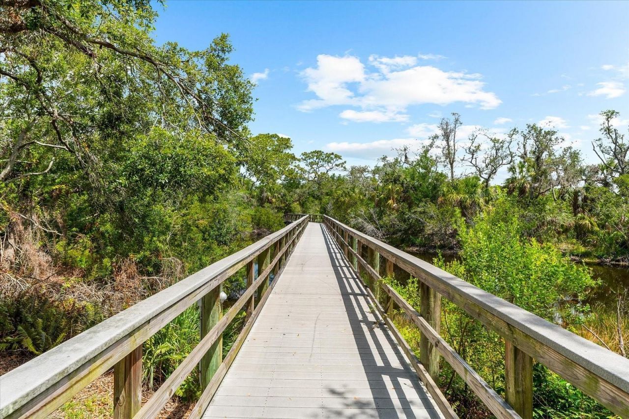 5637 Whitehead Street , Bradenton, FL 34203 Photo