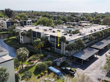 14255 ROSEMARY LANE , Unit 8216, LARGO, FL 33774