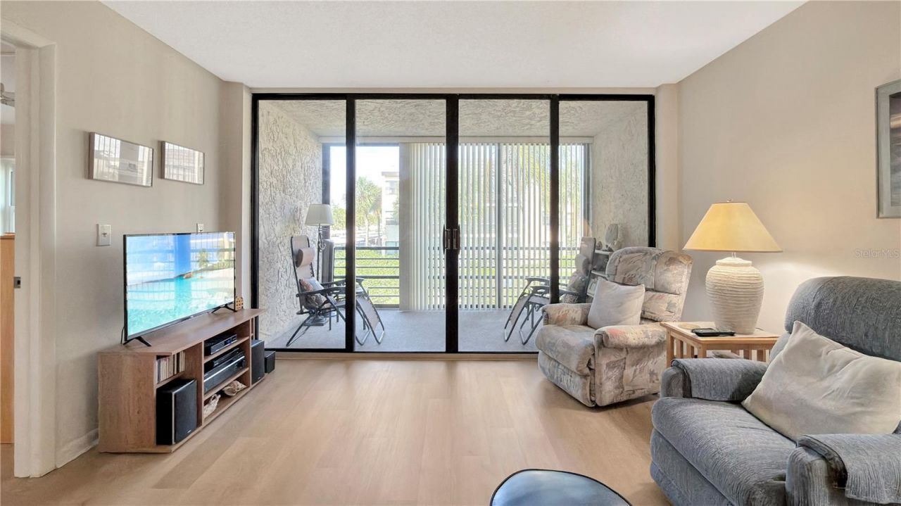 14255 Rosemary Lane , Unit 8216, Largo, FL 33774 Photo