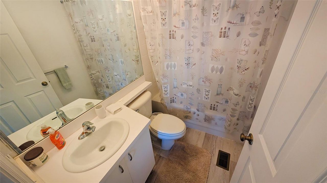 850 S Tamiami Trail, Unit 831, Sarasota, FL 34236 Photo