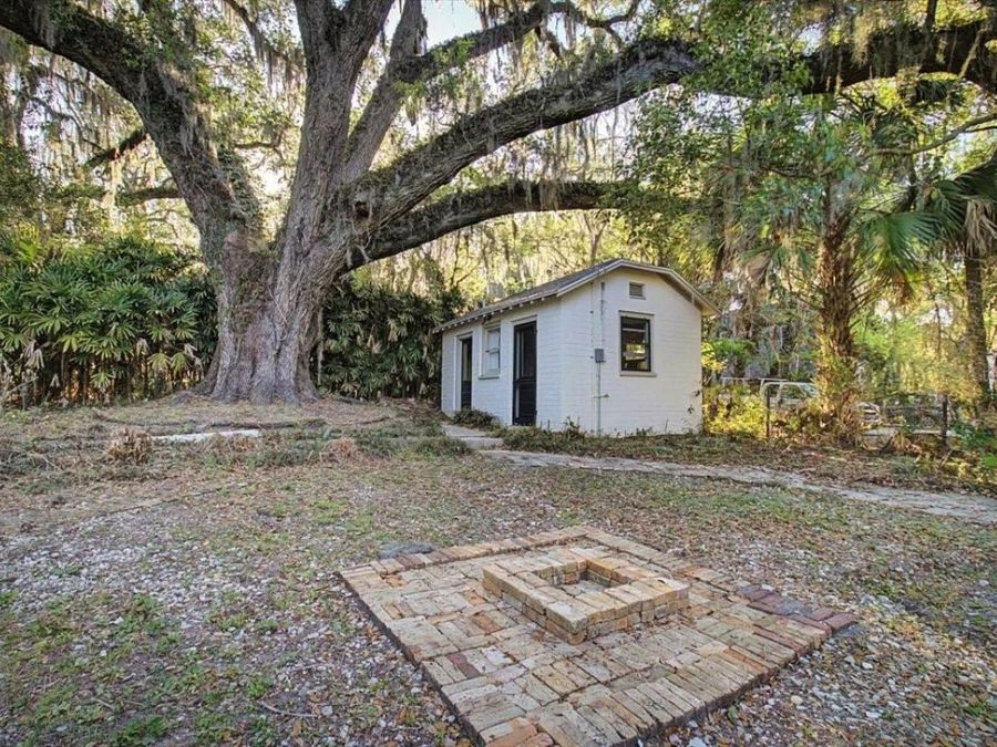 Property Image 40