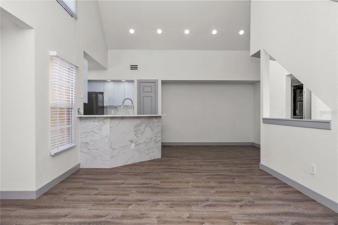 6300 Raleigh Street, Unit 115, Orlando, FL 32835 Photo