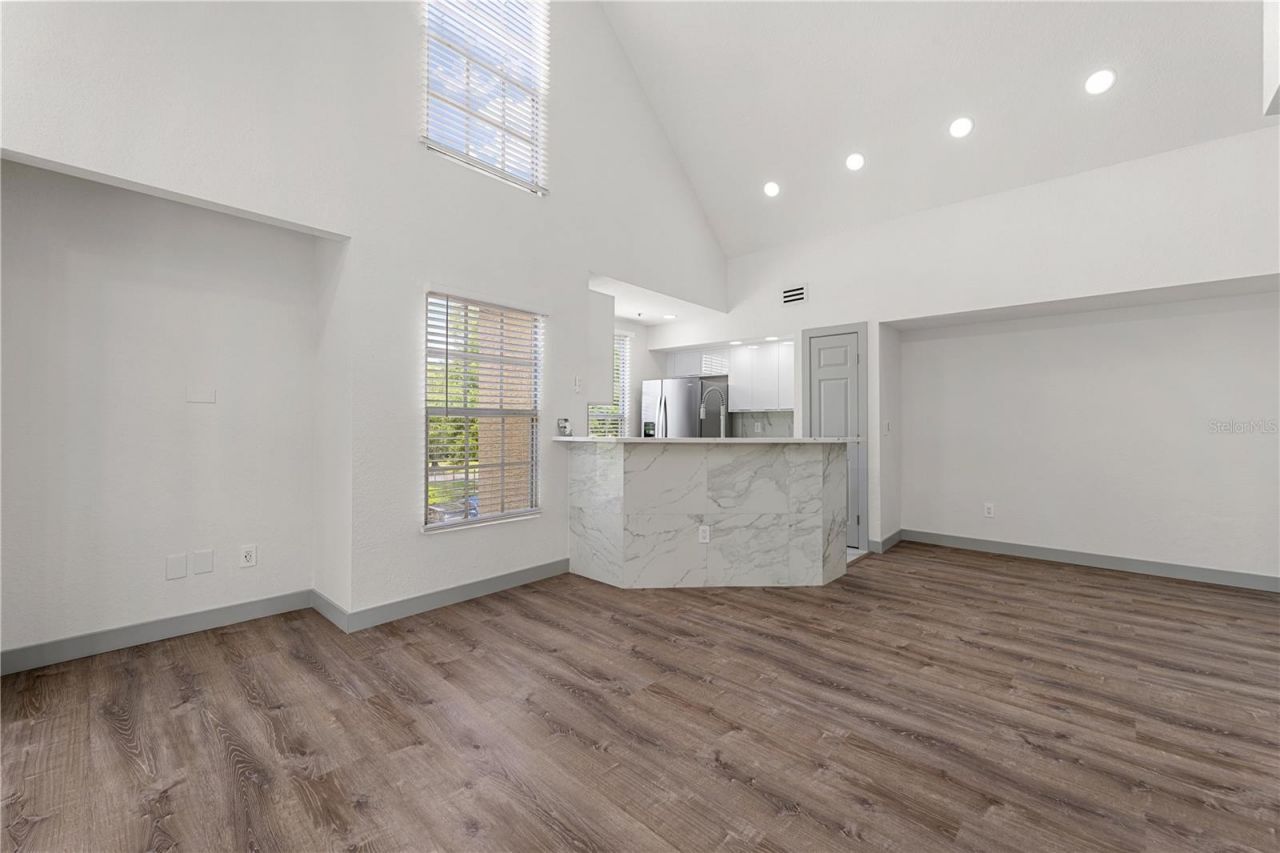 6300 Raleigh Street, Unit 115, Orlando, FL 32835 Photo