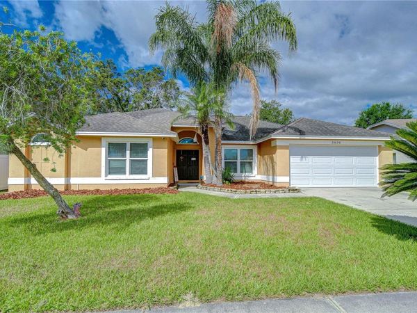 2020 ELK SPRING DRIVE , BRANDON, FL 33511