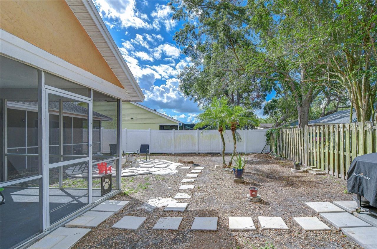 2020 Elk Spring Drive, Brandon, FL 33511 Photo
