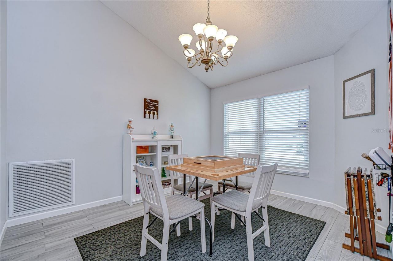2020 Elk Spring Drive, Brandon, FL 33511 Photo
