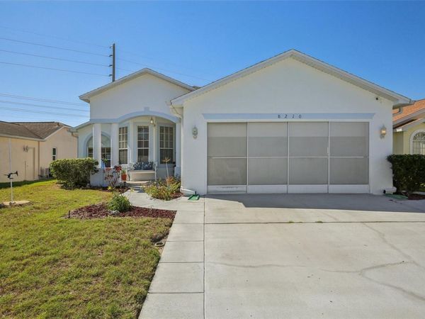 8210 NATIONAL DRIVE , PORT RICHEY, FL 34668