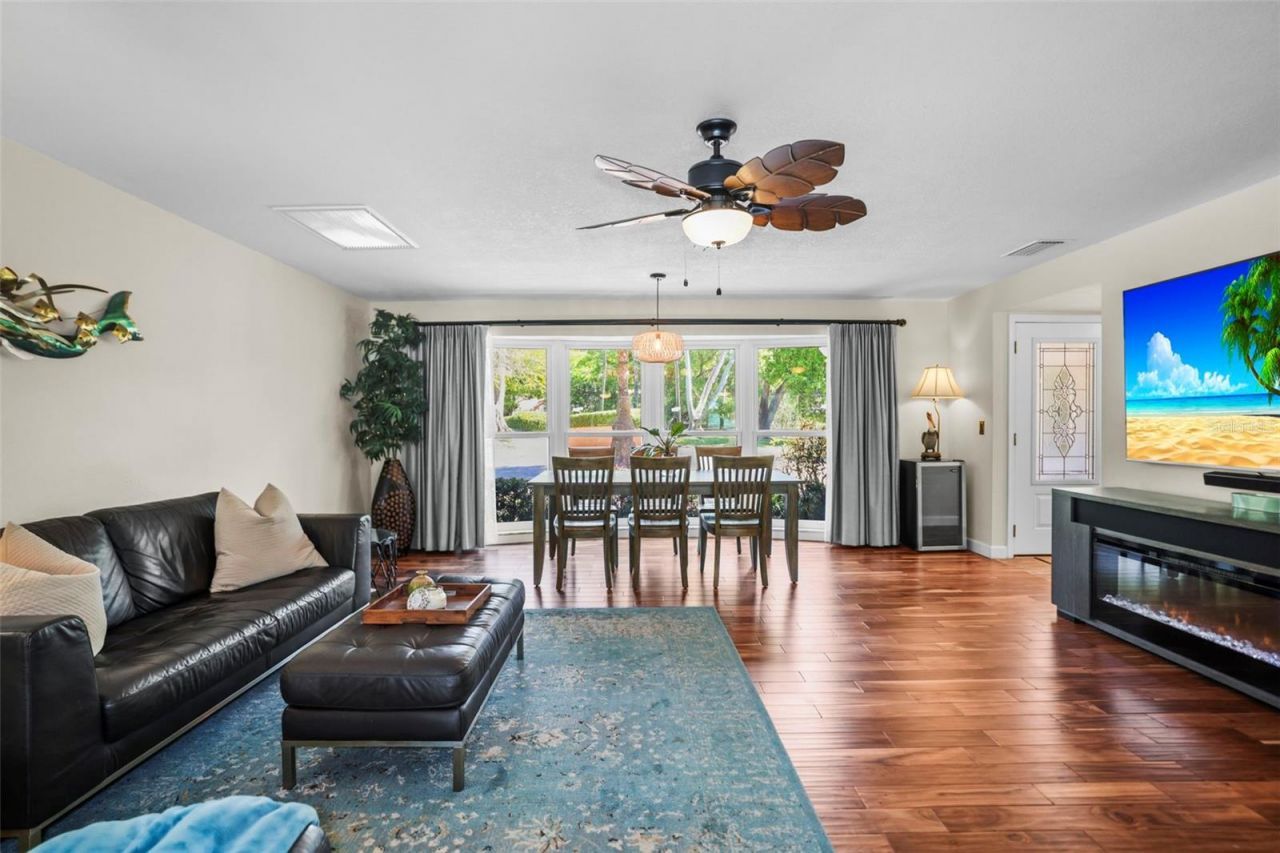 1600 Park Street N, Saint Petersburg, FL 33710 Photo